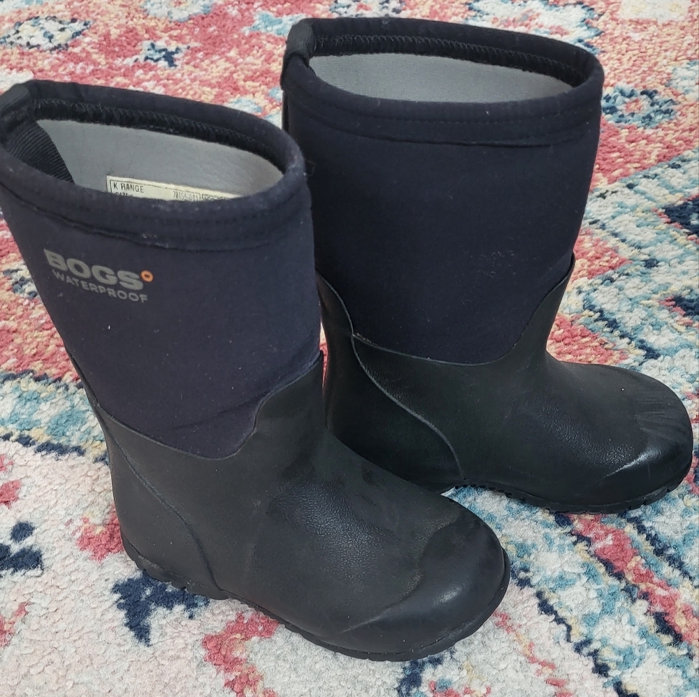 BOGS Boots toddler size 8